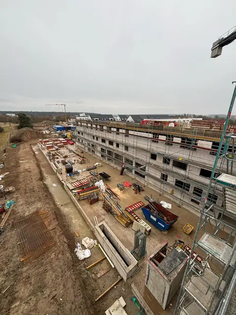 Lešenie na novostavbe – GerüstBau JS (58)