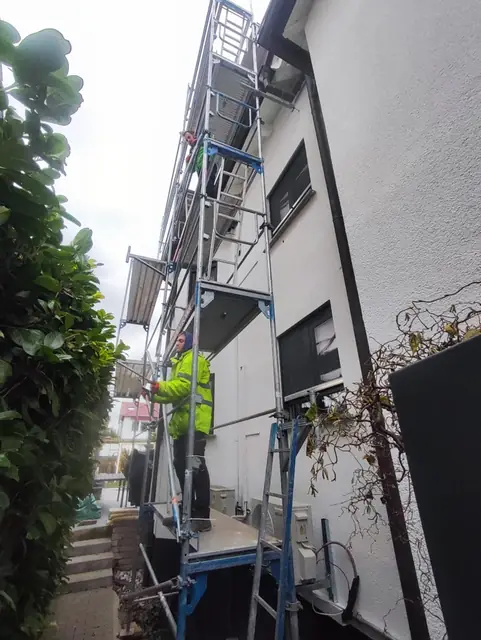 Fasádne lešenie – GerüstBau JS (82)