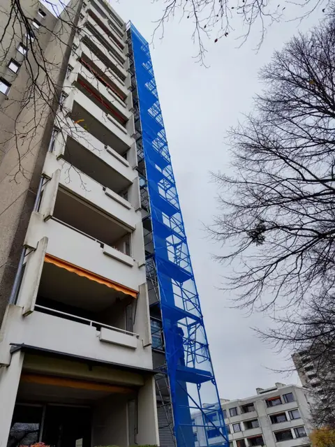 Fasádne lešenie – GerüstBau JS (83)