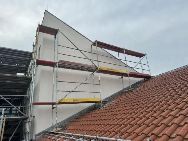 Fasádne lešenie – GerüstBau JS (75)